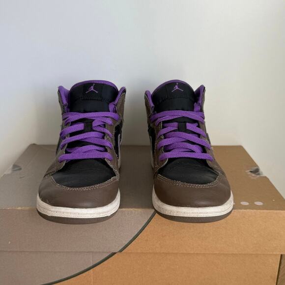 Nike Air Jordan 1 Mid Palomino Purple/Mocha Kids Sneakers - SZ 2.5 Y - Picture 9 of 12